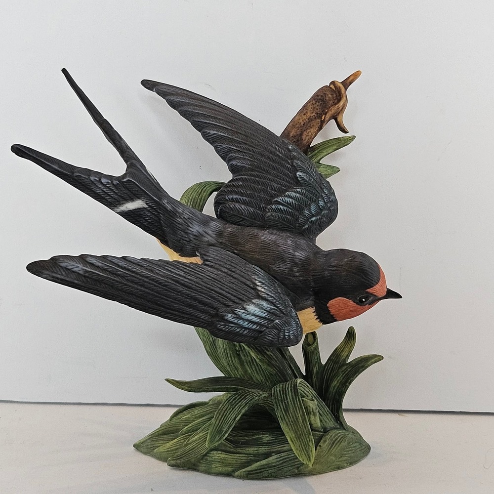 Lenox Garden Bird Collection Barn Swallow Fine Porcelain Figurine 1993 Boxed